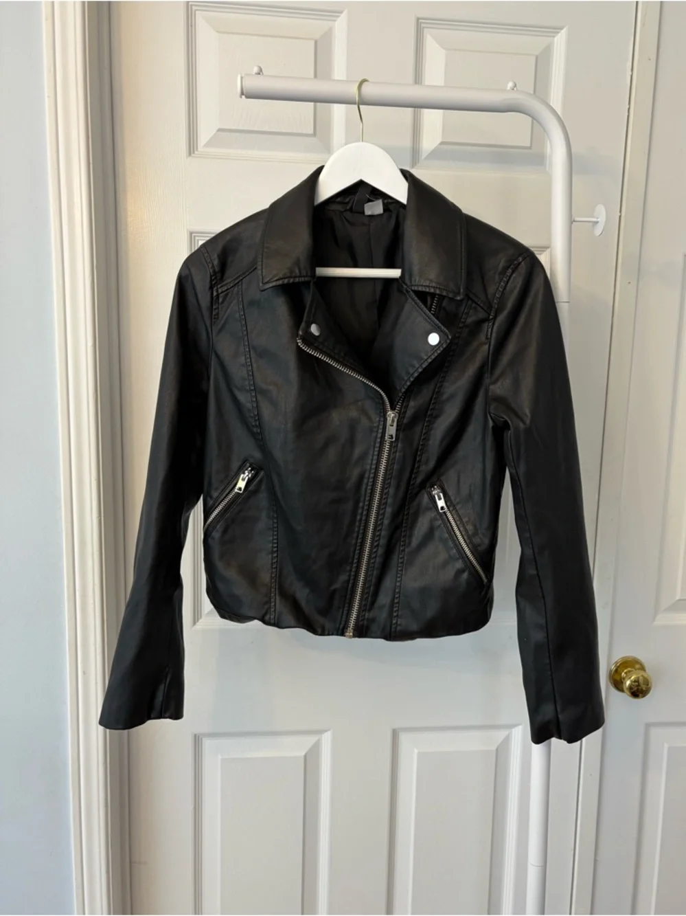 H&M Black Biker Faux Leather Jacket - Classic Asymmetrical Zip Size Medium - Picture 14 of 14